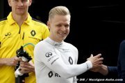 Moss says Magnussen 'refreshingly different'