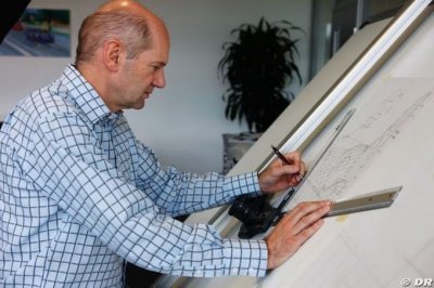 Newey&nbsp;: La planche à dessin est ’le langage que je maîtrise’