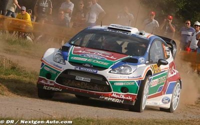 Stunning black colour scheme for Ford in France