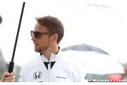 McLaren should prioritise pace over reliability - Button