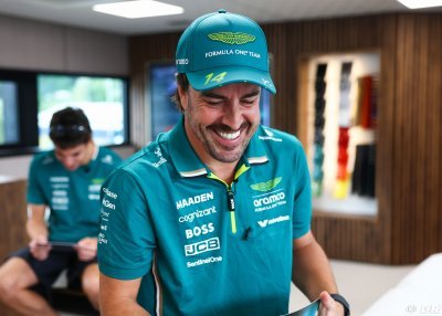 Alonso est prêt à être consultant pour Verstappen... mais à prix d’or