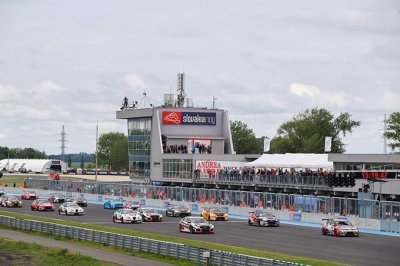 Slovakia Ring, Race 2: Girolami and Guerrieri score team 1-2