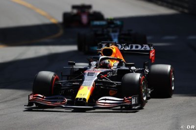 Le tracé de Bakou ‘n’est pas un de mes favoris’ reconnaît Verstappen