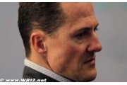 Schumacher arrives late in Bahrain