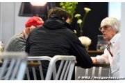 Bernie se fâche contre Mercedes et Ferrari