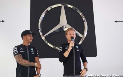 Hamilton&nbsp;: Ma rivalité avec Rosberg est bonne pour la F1