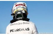 Hamilton focused despite Scherzinger split