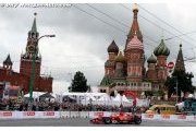 Kobayashi spectacular in rainy Moscow