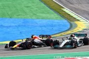 Hamilton : L'accrochage avec Verstappen 'montre que je suis une cible'