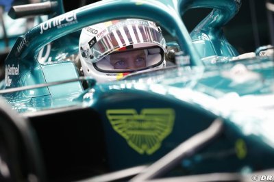 New boss wants Vettel to sign 2023 contract