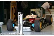 Trulli and Kovalainen to stay at Lotus
