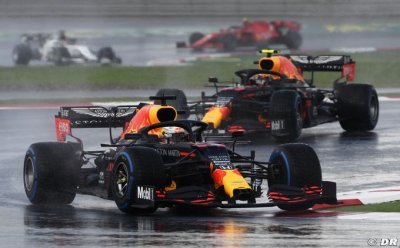 Aileron déréglé, départ raté et erreurs&nbsp;: Verstappen se défend après son week-end en Turquie