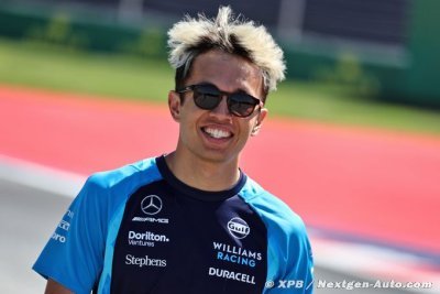 Albon plays down Red Bull return rumours