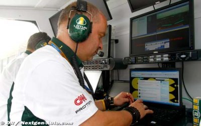 Lotus à Singapour en pensant au championnat