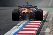 Stella admits '50-50' problem as McLaren struggles