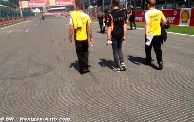 Spa&nbsp;: Le rainurage de la grille de départ inquiète Vettel
