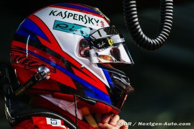 Raikkonen fined after hitting parked car