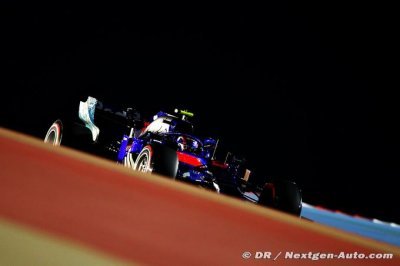 Albon marque ses deux premiers points en carrière, Kvyat pénalisé
