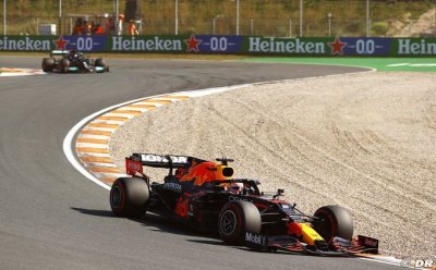 Tant pis pour 2022&nbsp;? Verstappen et Hamilton réclament des évolutions sur leurs F1