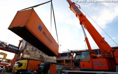 Shipping of WTCC cars to the far east