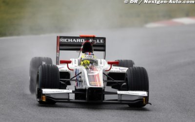 James Calado le plus rapide sous la pluie