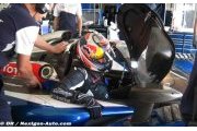 Kimi Raikkonen a visité l'usine Williams