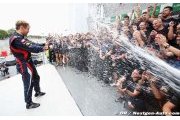 Champion Vettel slams rivals' 'dirty tricks'