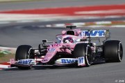'Pink Mercedes' makes life difficult for McLaren - Sainz