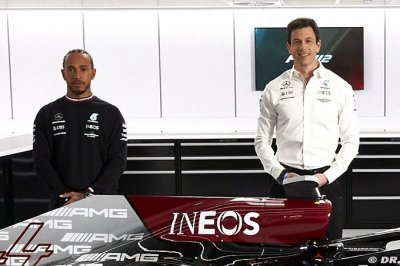 Wolff admits Verstappen on Mercedes ’radar’