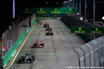 Hamilton must hit back in Malaysia - Lauda