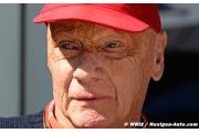 Lauda agrees F1 should be more 'risky'