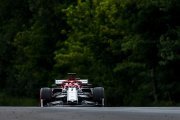 Räikkönen résiste à Bottas pour la 7e place, Giovinazzi très déçu