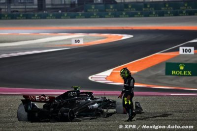 Mercedes F1 explique les pneus tendres de Hamilton au départ