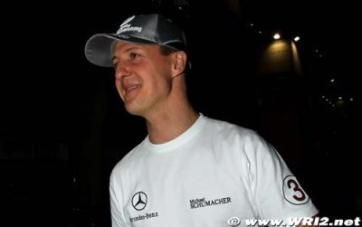 Vettel enfonce le clou sur Schumacher
