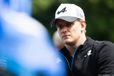 Mick Schumacher should ’give up on F1 dream - Danner