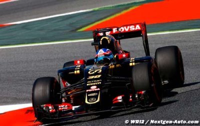 Essais de Barcelone, Jour 2&nbsp;: Palmer boucle la journée en tête