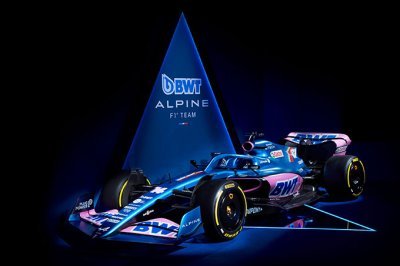 Alpine F1 : Rossi veut que ses pilotes continuent à être des ’leaders’