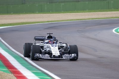 Tsunoda&nbsp;: Une journée ’normale’ au volant d’une F1 ’physique’
