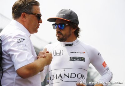 Alonso encense le rôle de Zak Brown chez McLaren et en F1