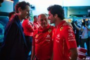 Sainz spotted walking normally in Melbourne