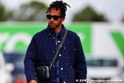 Hamilton veut ouvrir les esprits avec ses tenues 'osées'