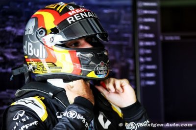 Renault must plan to lose Sainz - Abiteboul