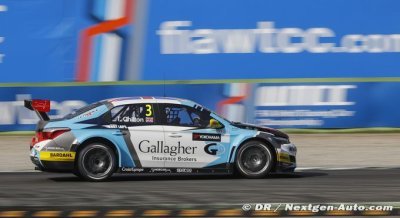 Monza, Course 1&nbsp;: Victoire de Chilton devant Huff
