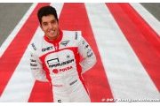 Fisichella et Gonzalez roulent pour la paix