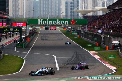 Russell pense que les pilotes Red Bull ont bien plus de pression