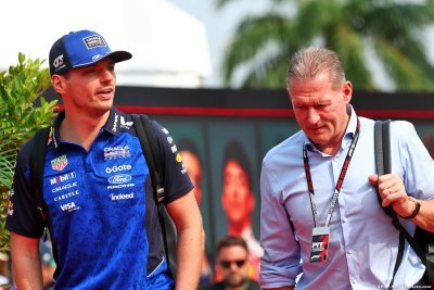 Verstappen refuse de suivre son père dans sa nouvelle passion&nbsp;: ’ils sont tous fous&nbsp;!’