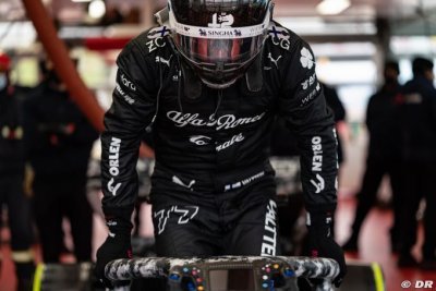 Bottas avertit déjà Russell qu’il ne le voit pas battre Hamilton ’dans un avenir proche’
