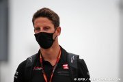 Grosjean discute avec l'équipe d'AJ Foyt en IndyCar