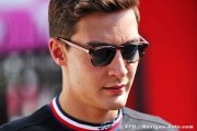 Russell exhorte Mercedes F1 à arrêter de 'trop expérimenter'