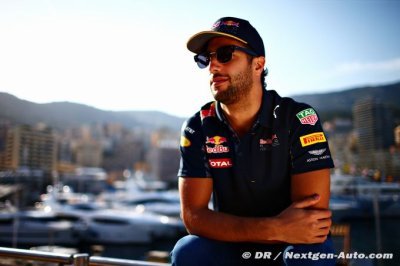 Ricciardo still in the game with new engine